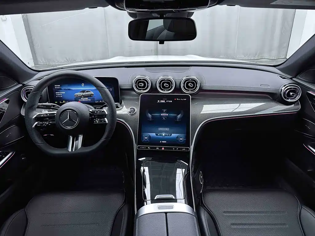 Mercedes-Benz C-Class — миниатюра 9