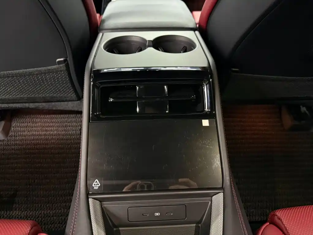 Porsche Panamera — миниатюра 19