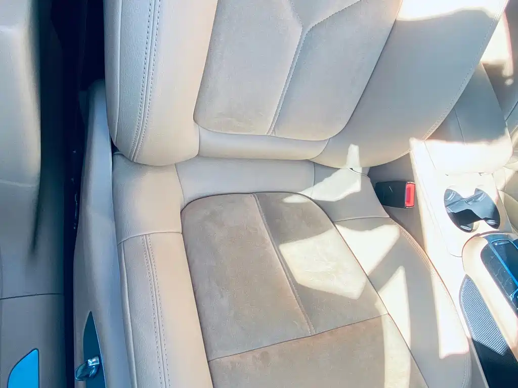 Porsche Macan — миниатюра 10