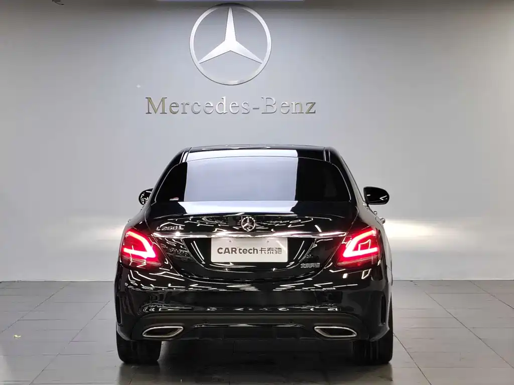 Mercedes-Benz C-Class — миниатюра 7