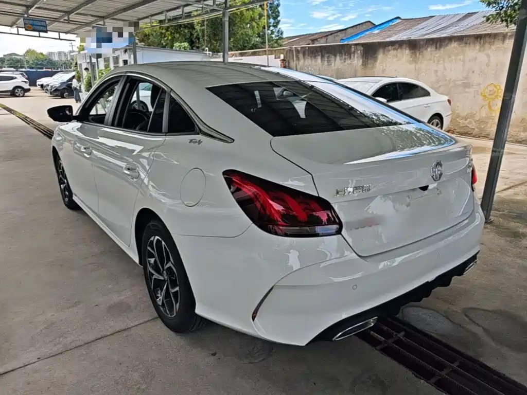 MG MG5 — миниатюра 5