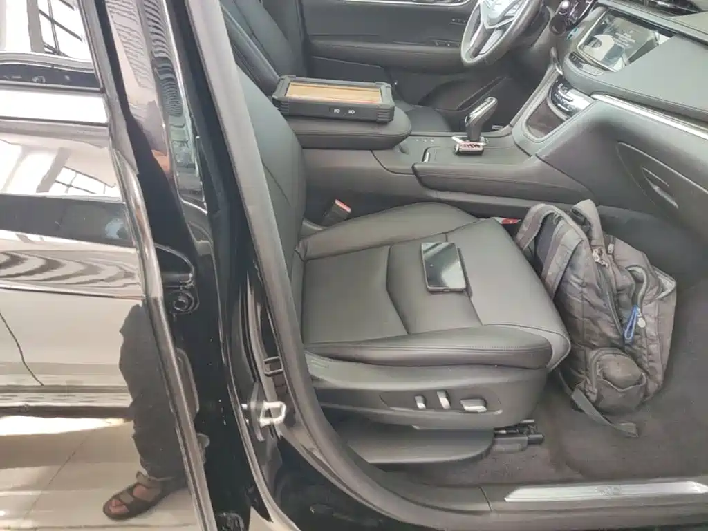 Cadillac XT5 — миниатюра 25