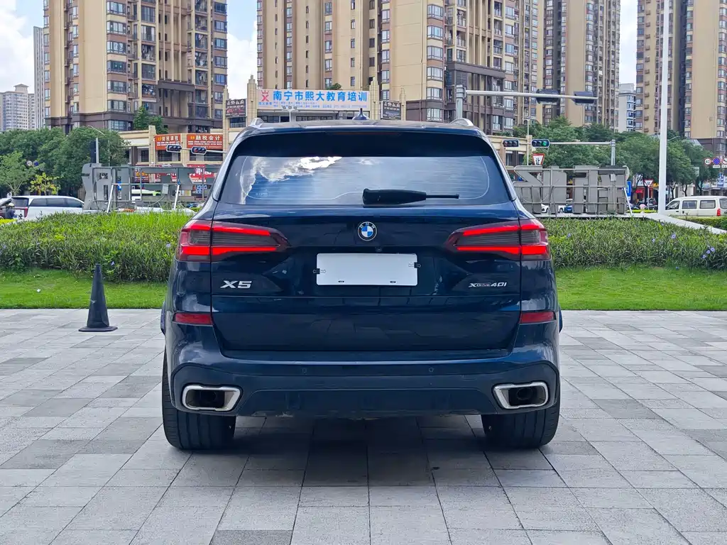BMW X5 — миниатюра 5