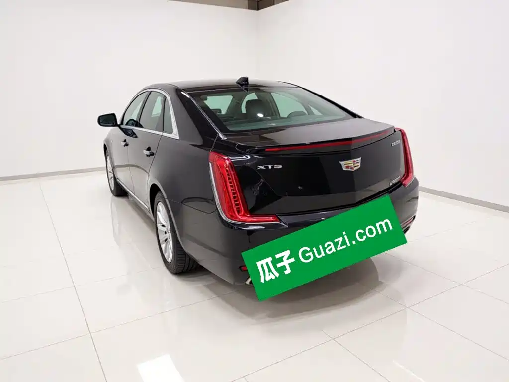 Cadillac XTS — миниатюра 4