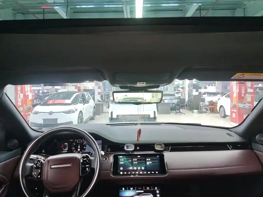 Land Rover Evoque — миниатюра 18