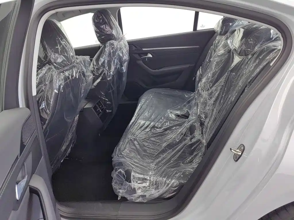 Peugeot 508 — миниатюра 15
