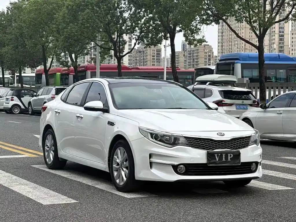 Kia K5 — миниатюра 3