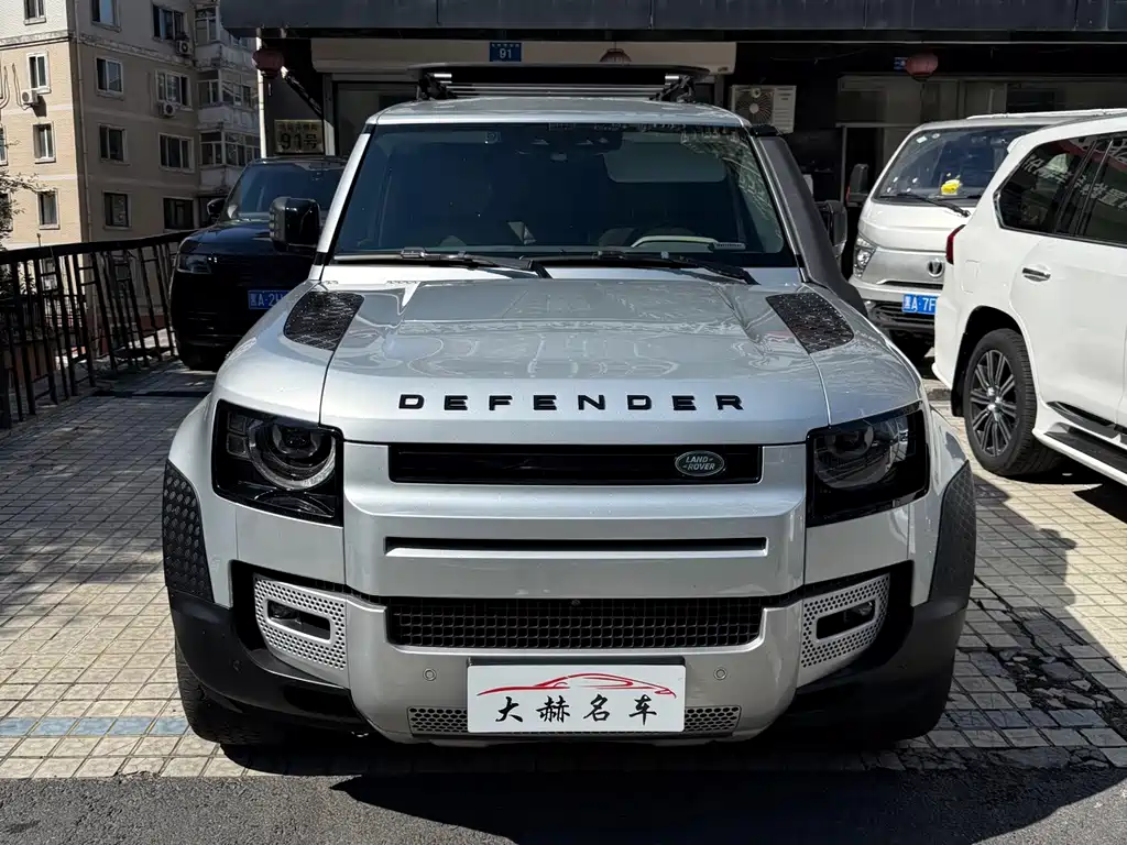 Land Rover Defender — миниатюра 2