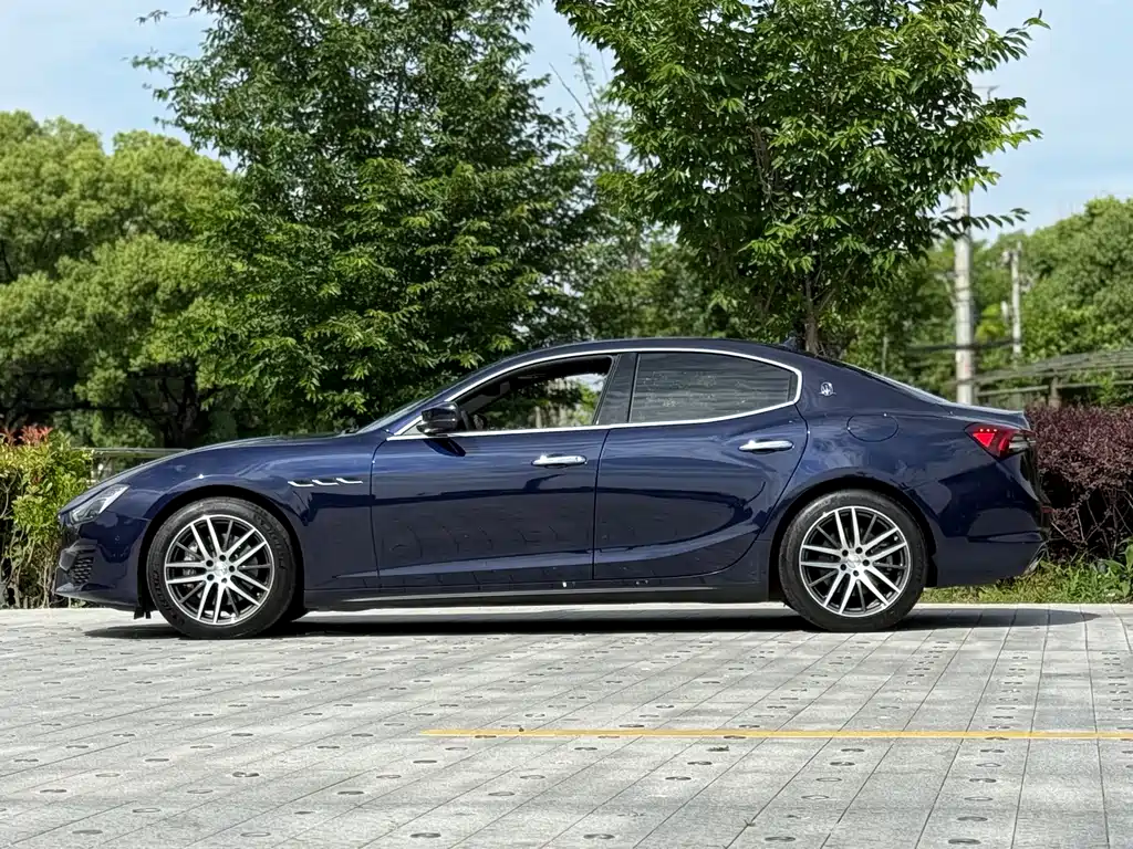 Maserati Ghibli 2019 3.0T Standard V