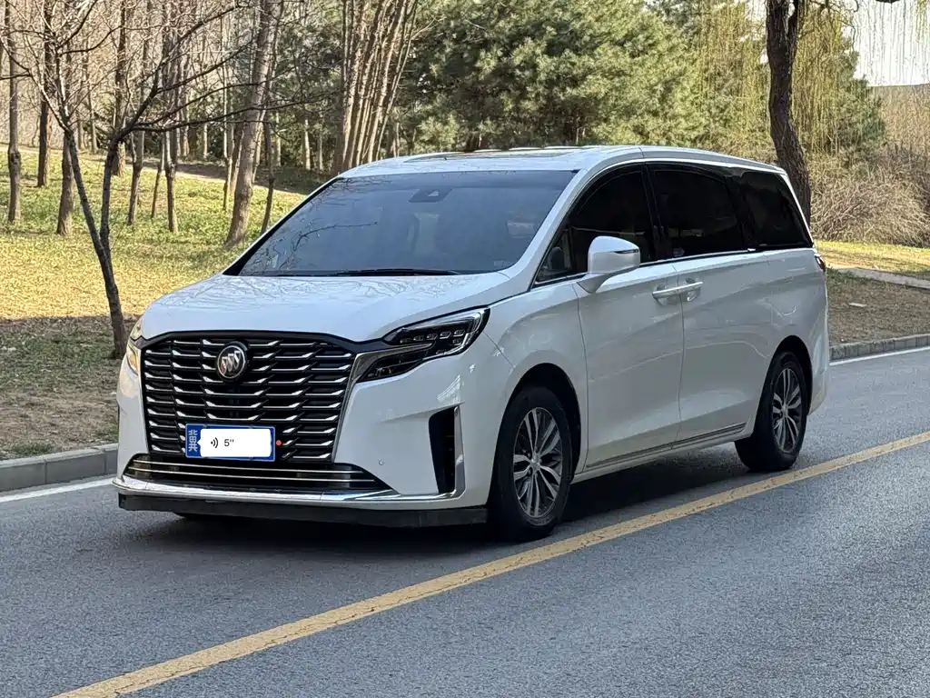 Buick GL8 2023