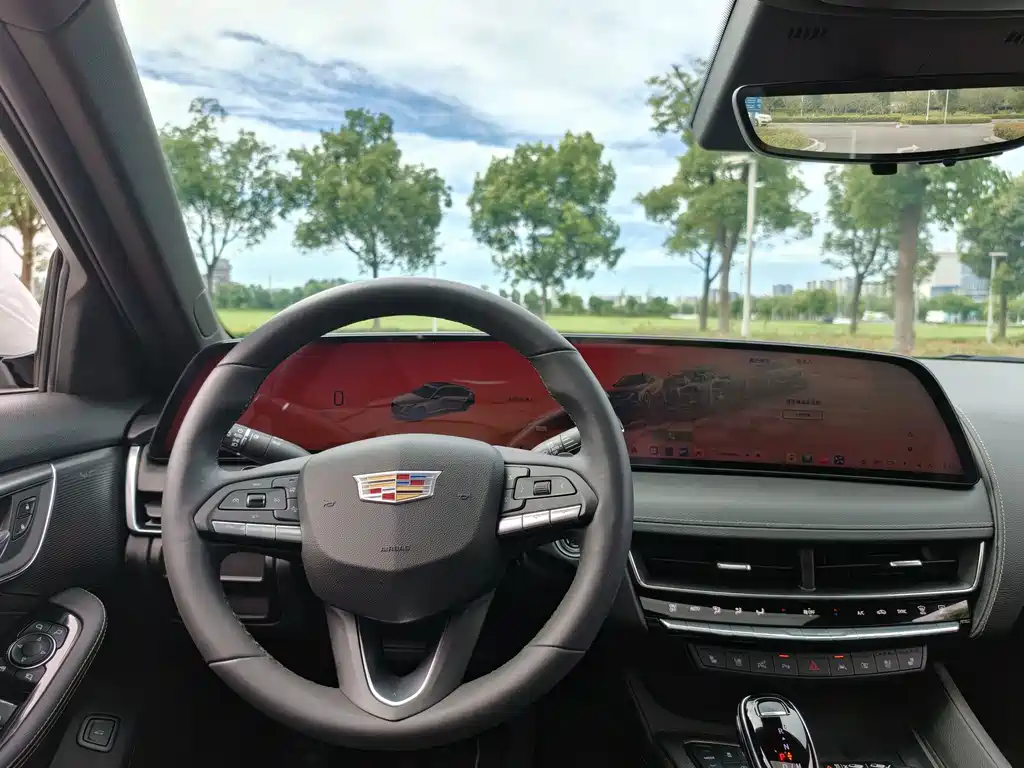 Cadillac CT5 — миниатюра 16