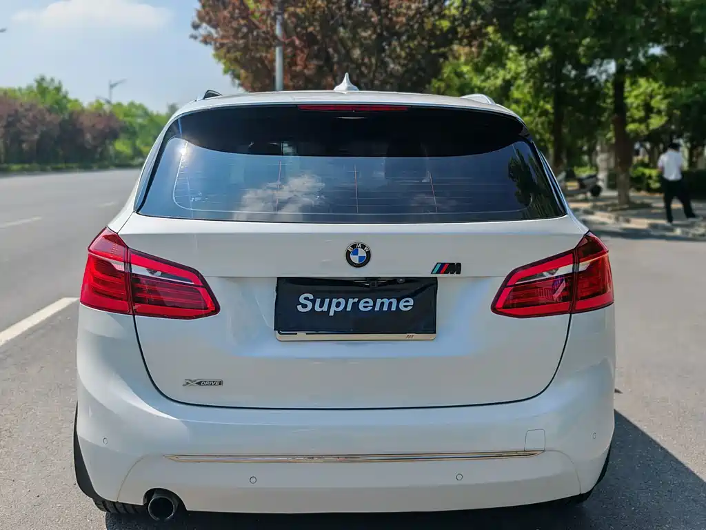 BMW 2 Series Active Tourer — миниатюра 8