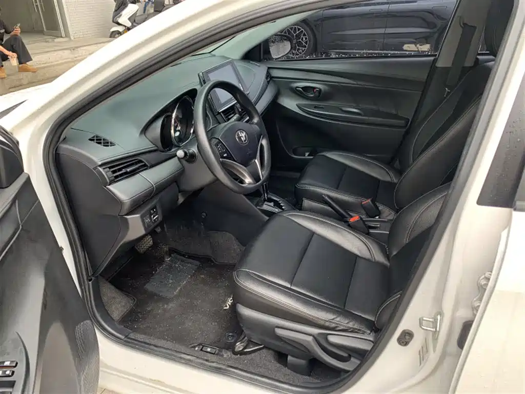 Toyota Vios — миниатюра 3