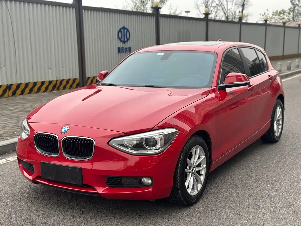 BMW 1 Series (Import) 2013