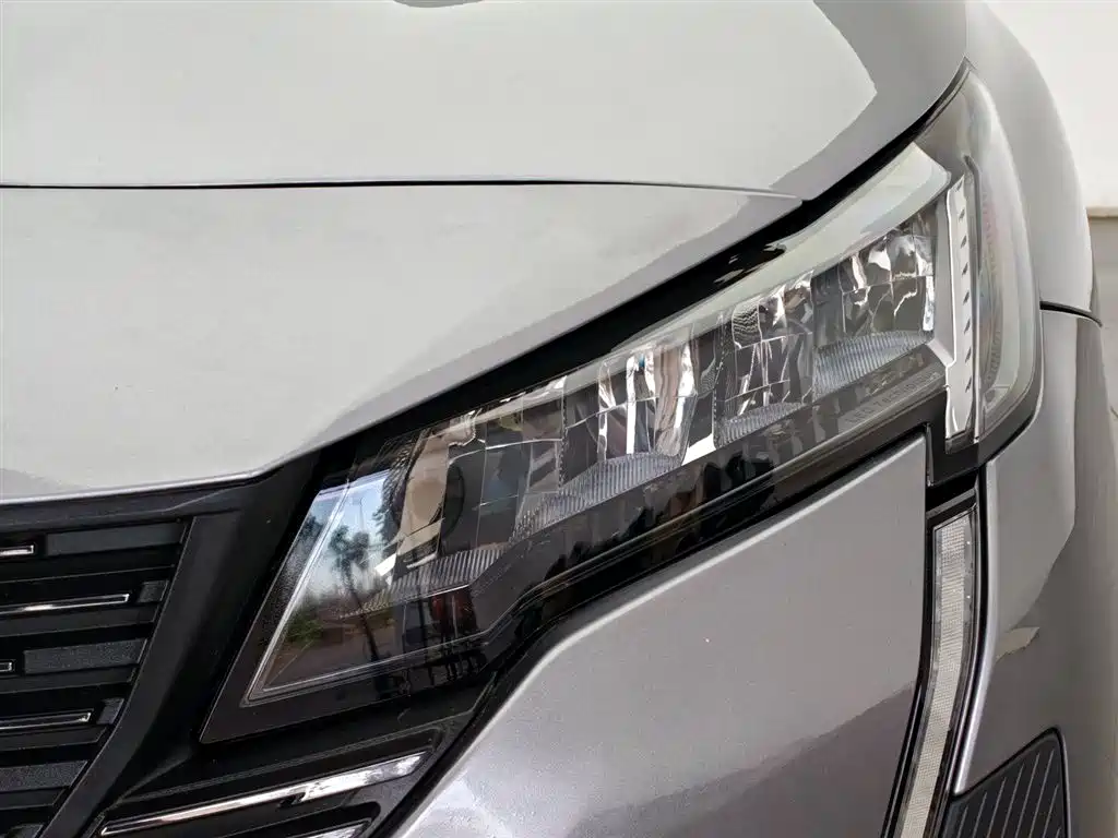 Peugeot 408 2022 1.6T