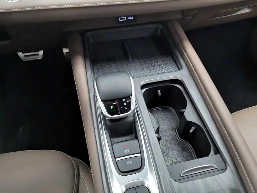 Chery Arrizo 8 — миниатюра 13