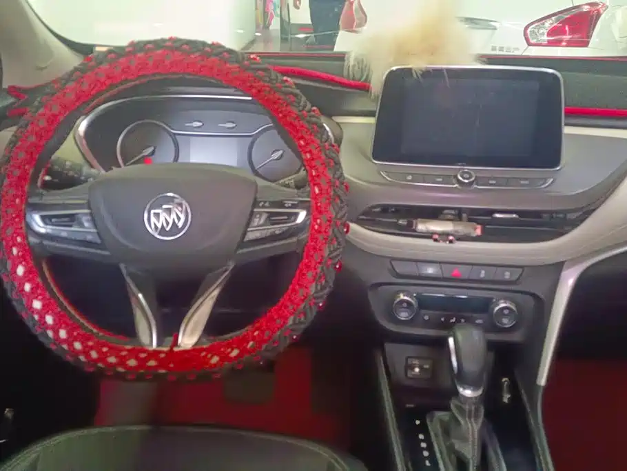 Buick Encore — миниатюра 12