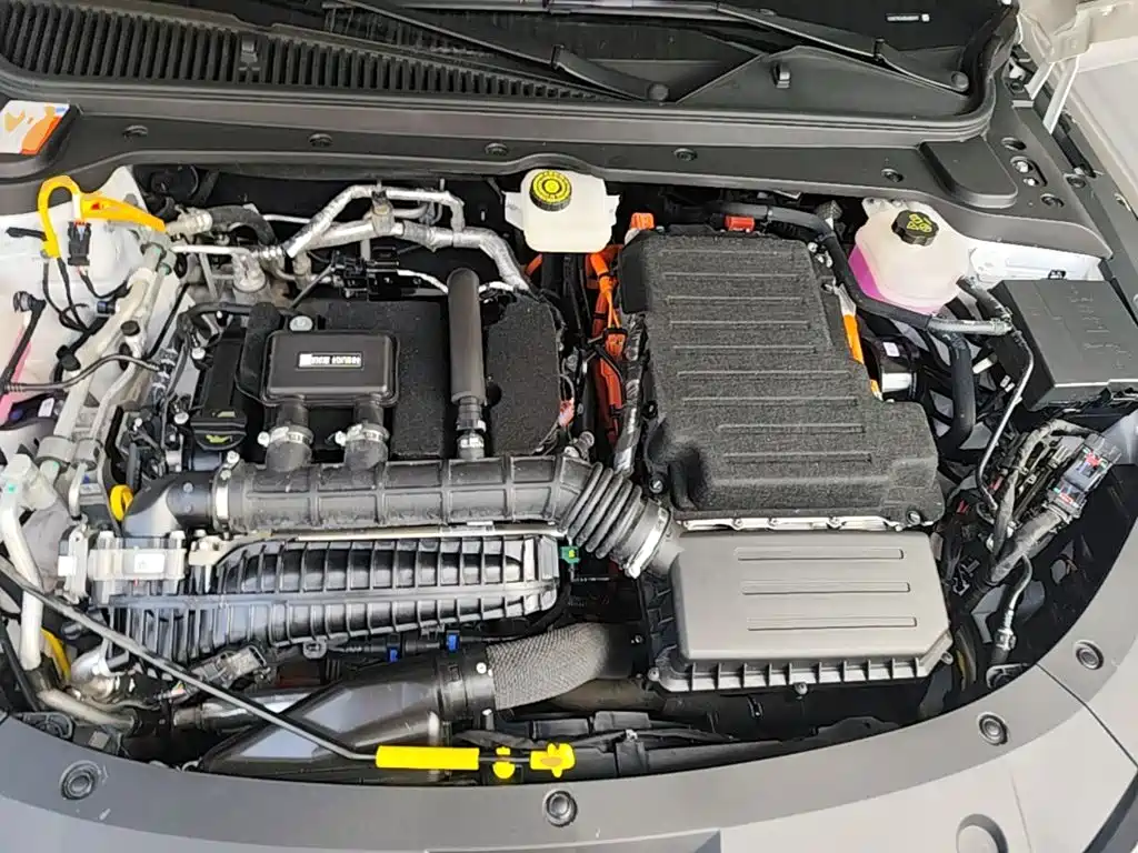 BYD Qin L — миниатюра 20