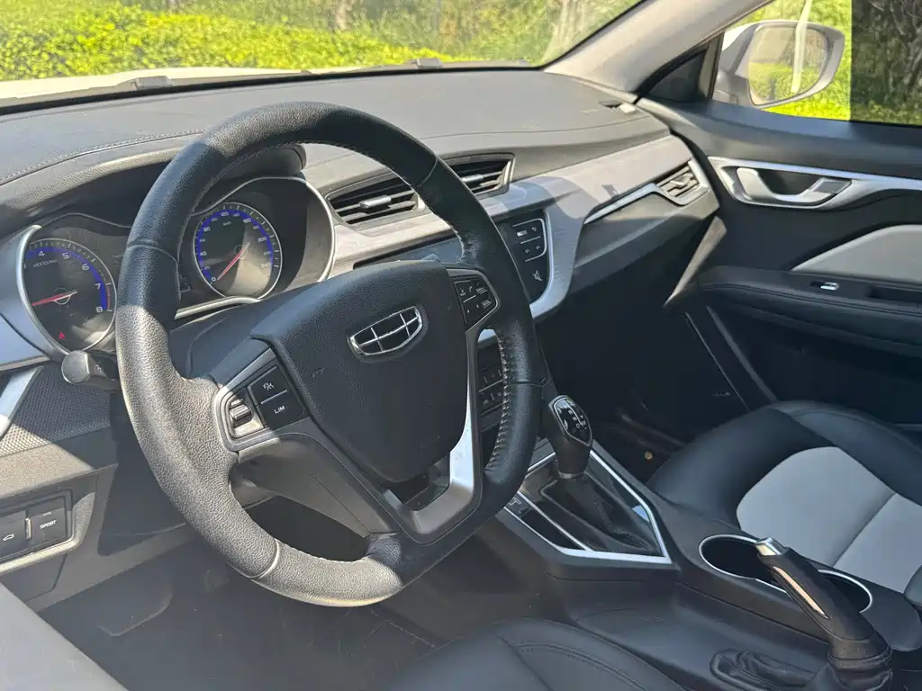 Geely Vision — миниатюра 15