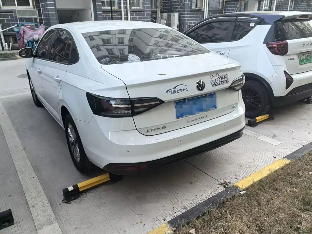 Volkswagen Lavida — миниатюра 14