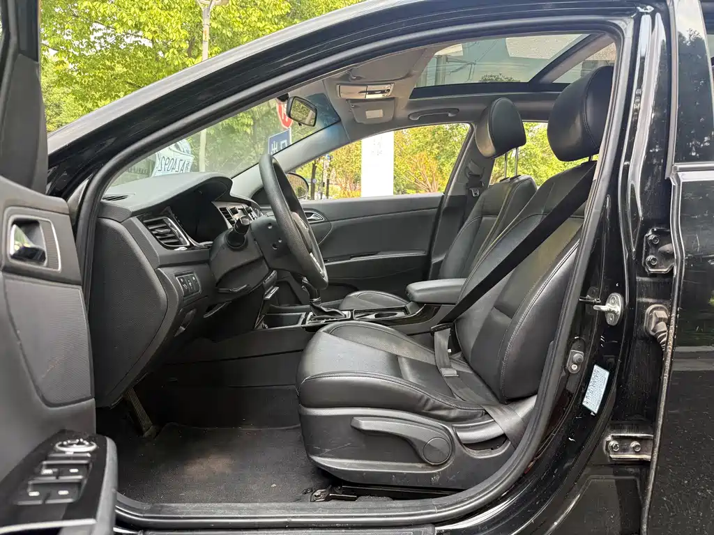 Hyundai Mistra — миниатюра 5