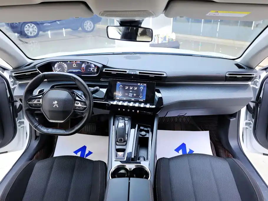 Peugeot 508 — миниатюра 18