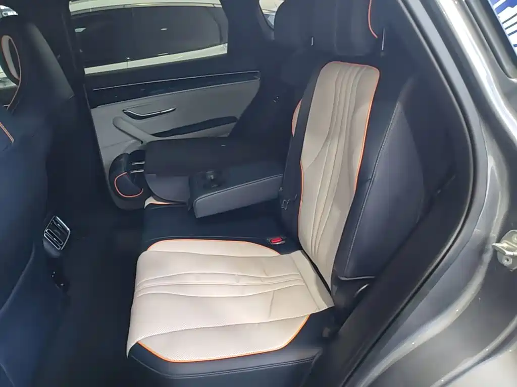 BYD PLUS New Energy — миниатюра 17