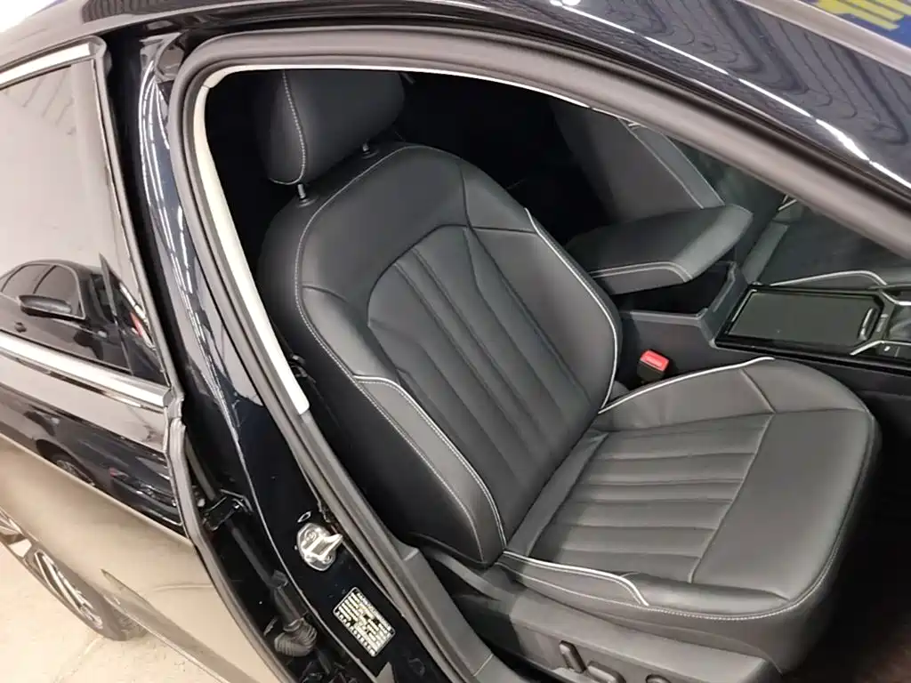 Volkswagen Passat — миниатюра 25