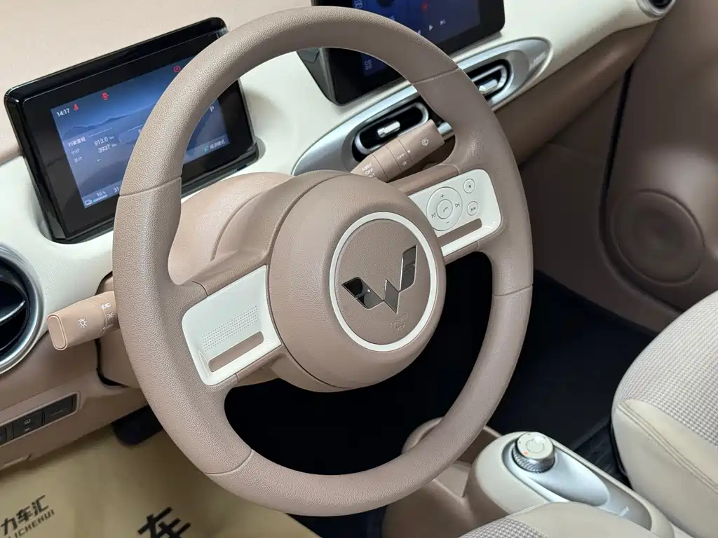 Wuling MINIEV — миниатюра 16