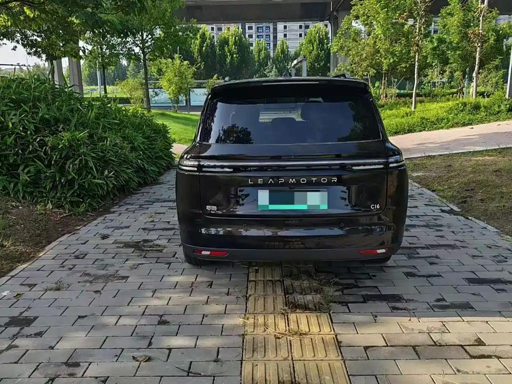 Leapmotor Leapmotor C16 — миниатюра 7
