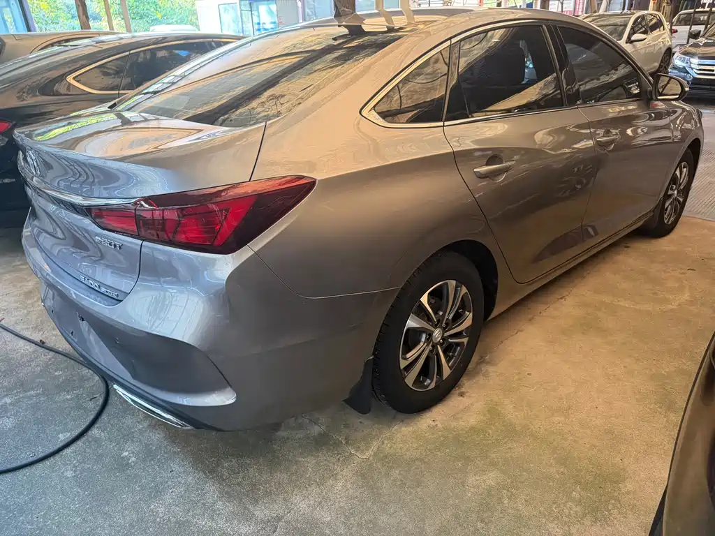 Changan Eado — миниатюра 12