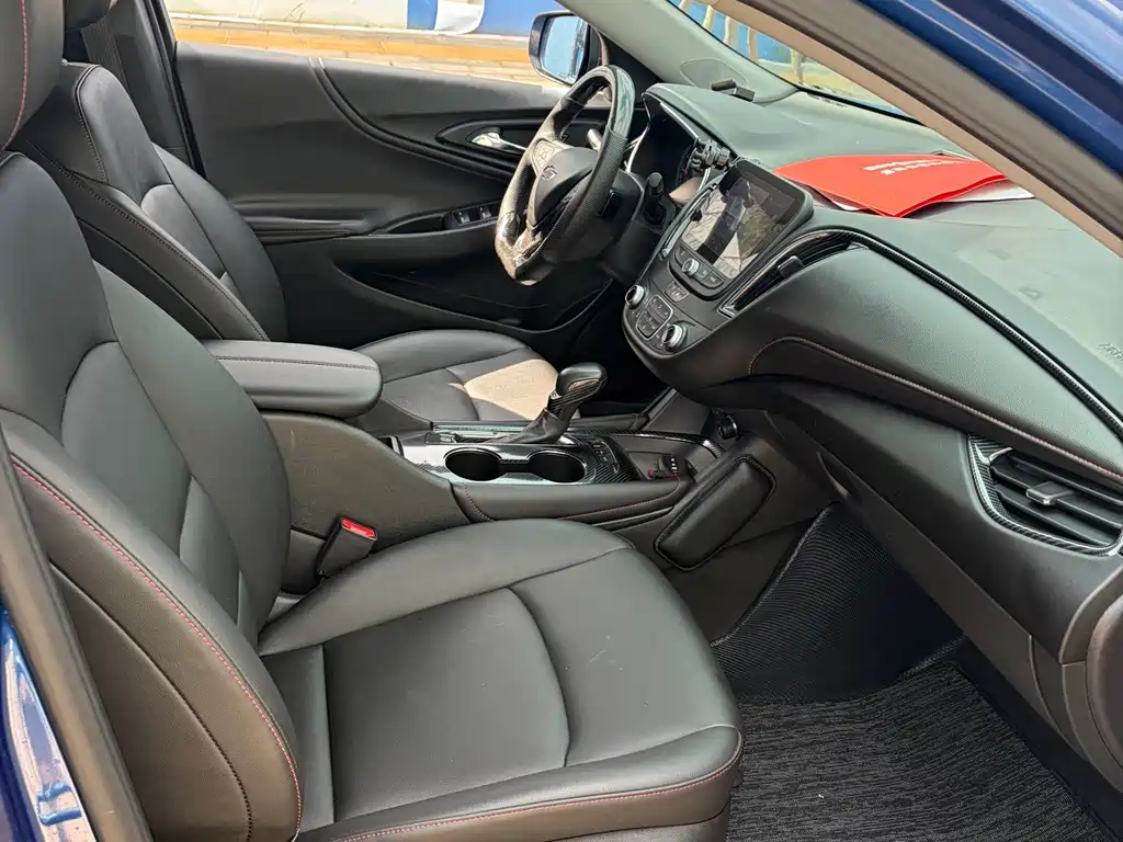 Chevrolet Malibu XL — миниатюра 10