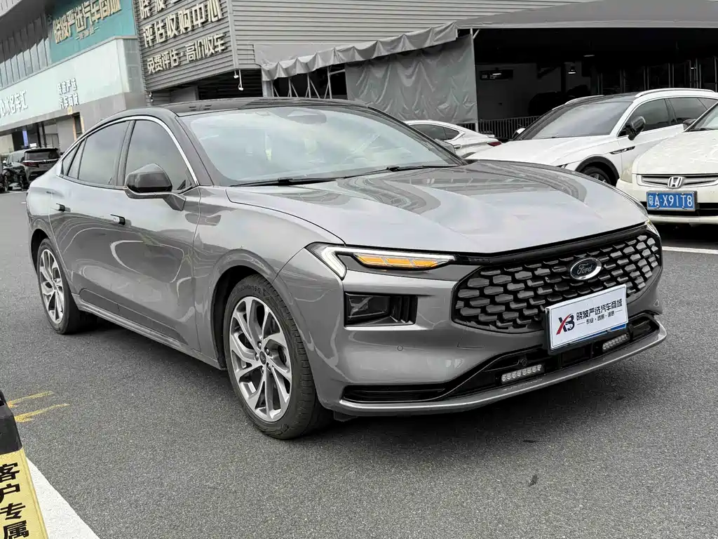 Ford Mondeo — миниатюра 3