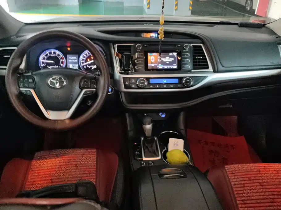Toyota Highlander — миниатюра 12
