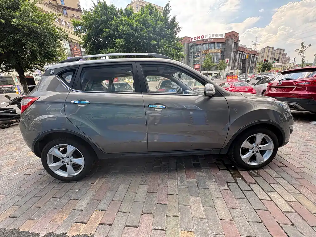 Changan CS35 — миниатюра 14