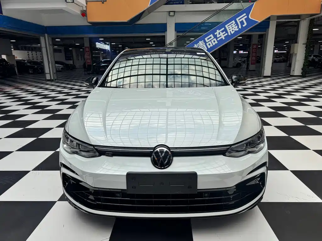 Volkswagen Golf — миниатюра 2