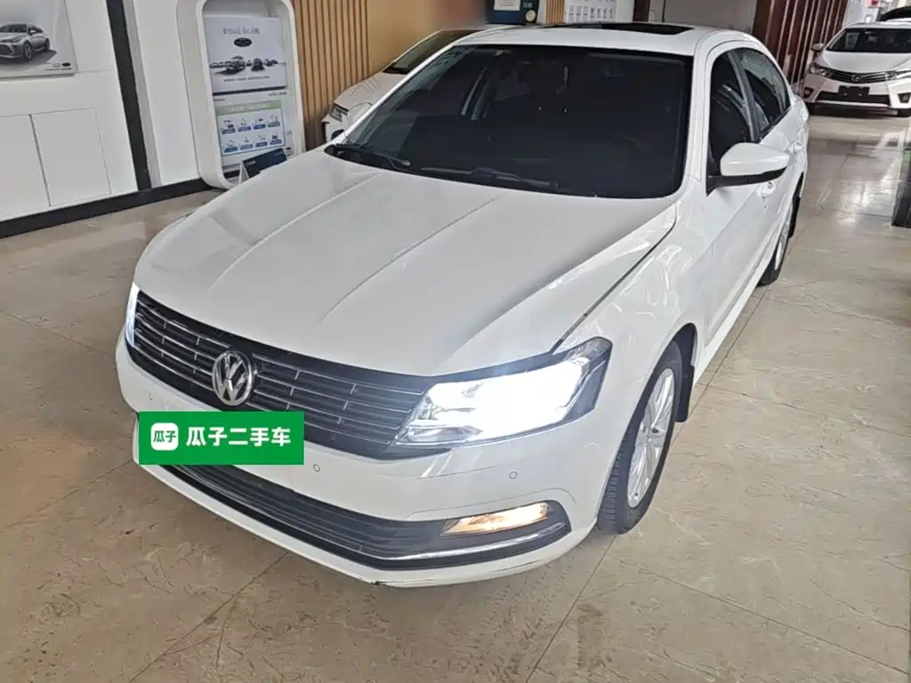 Volkswagen Lavida — миниатюра 2