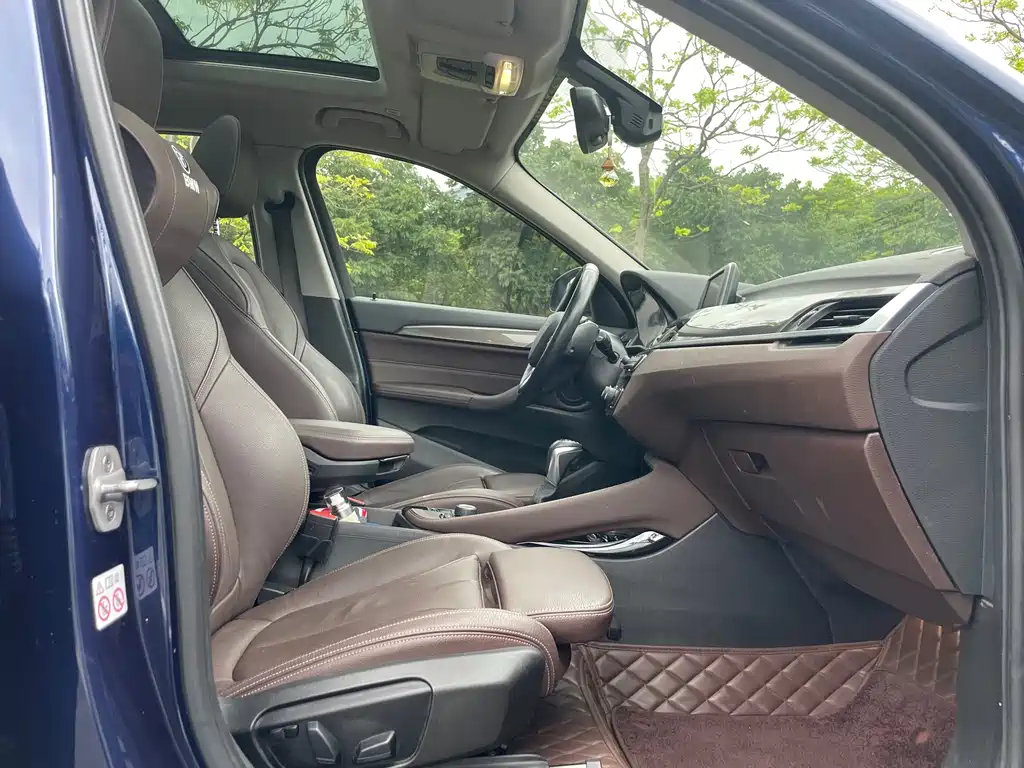 BMW X1 — миниатюра 13