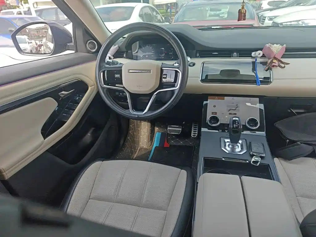 Land Rover Evoque — миниатюра 11