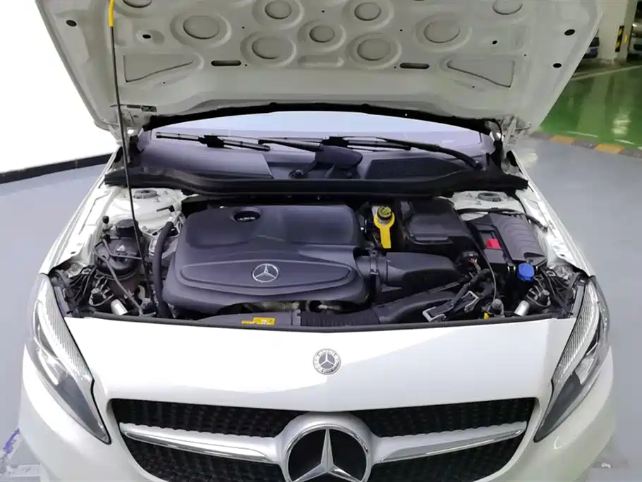 MERCEDES-BENZ A CLASS