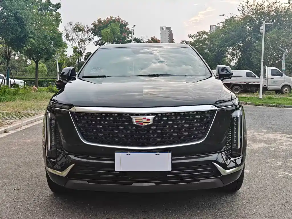 Cadillac XT5 — миниатюра 2