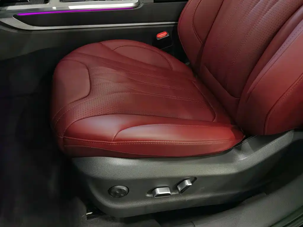 Hongqi Hongqi HS5 — миниатюра 20