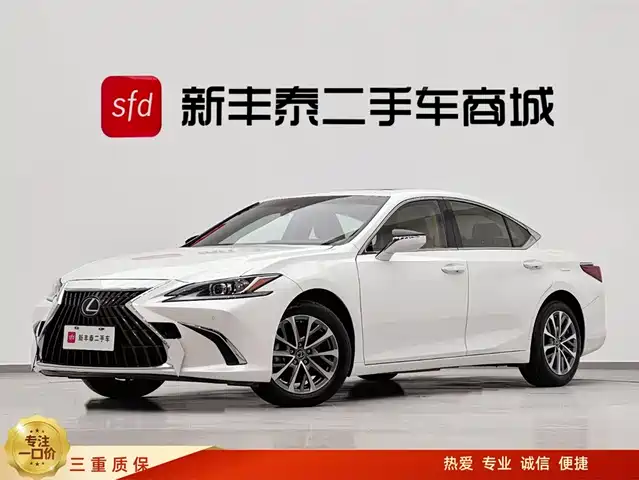 LEXUS ES 2024