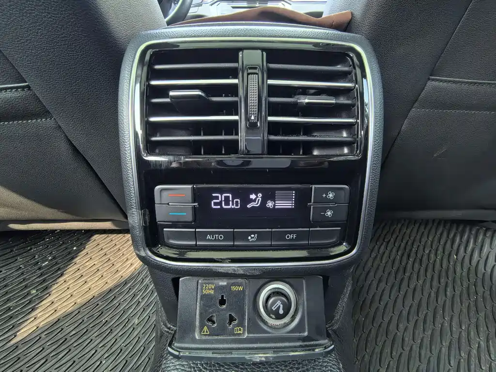 Volkswagen Magotan — миниатюра 12