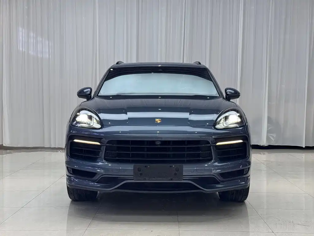Porsche Cayenne — миниатюра 2