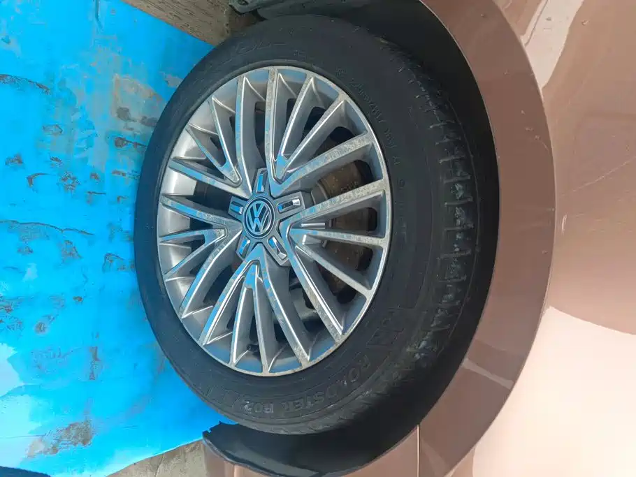 Volkswagen Lamando — миниатюра 6