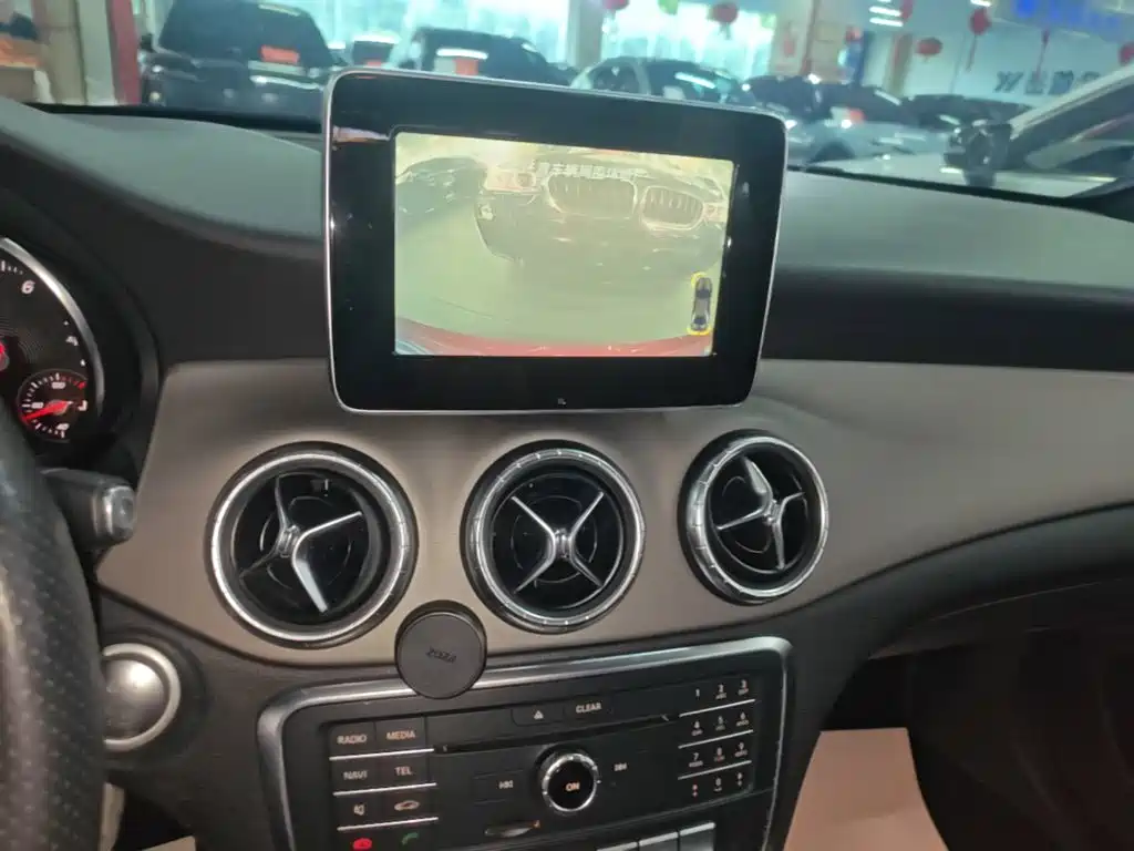 Mercedes-Benz CLA (Import) — миниатюра 13