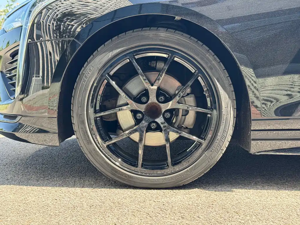 Cadillac CT4 2021 28T