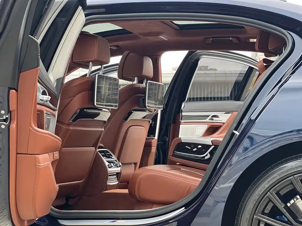 BMW 7 Series 7 2019 740Li xDrive Executive M Sport
