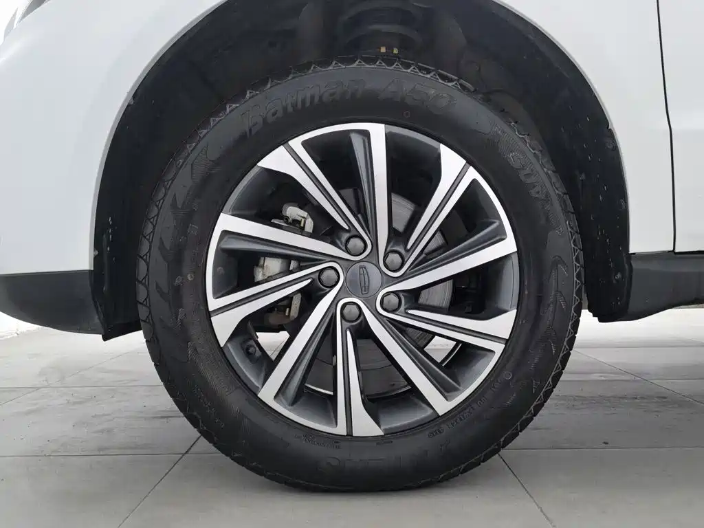 Geely Vision X6 — миниатюра 17